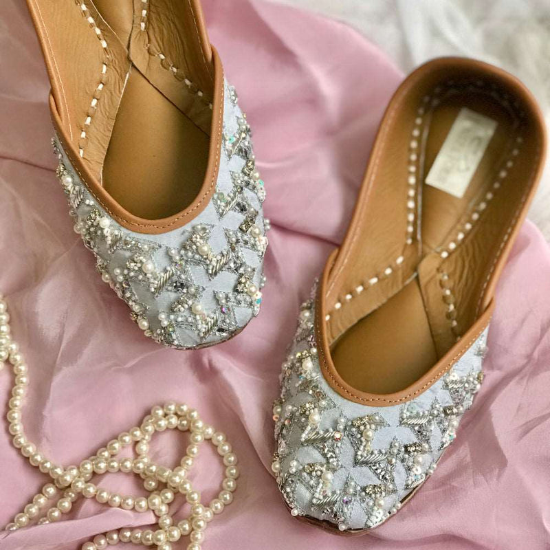 Indian footwear trends everyone is Obsessed with!